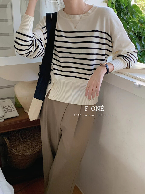 New in autumn!【F ONE】 Korean casual round neck striped hem knitted sweater 26063# WPL