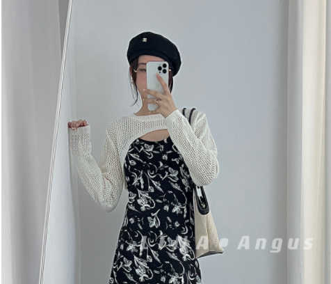 New in early autumn! [LINA] Irregular design hollow short sunscreen shirt 7061-1# HJY