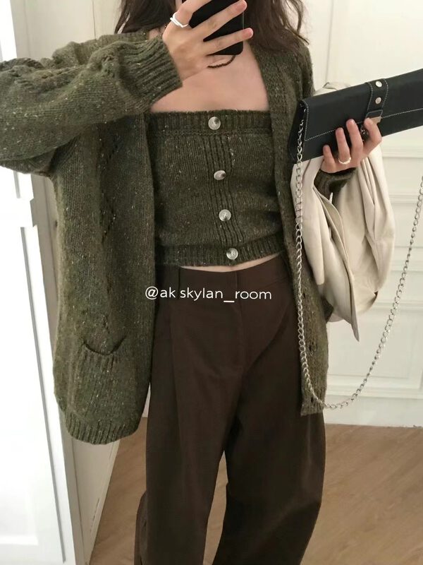 Autumn is new! [A.K SKYLAN] Korean loose sweater + sexy single-breasted tube top suit 10162# ZXL