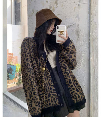 Good quality retro girl mohair lazy wind net red leopard print autumn and winter knitted jacket mid-length cardigan sweater women