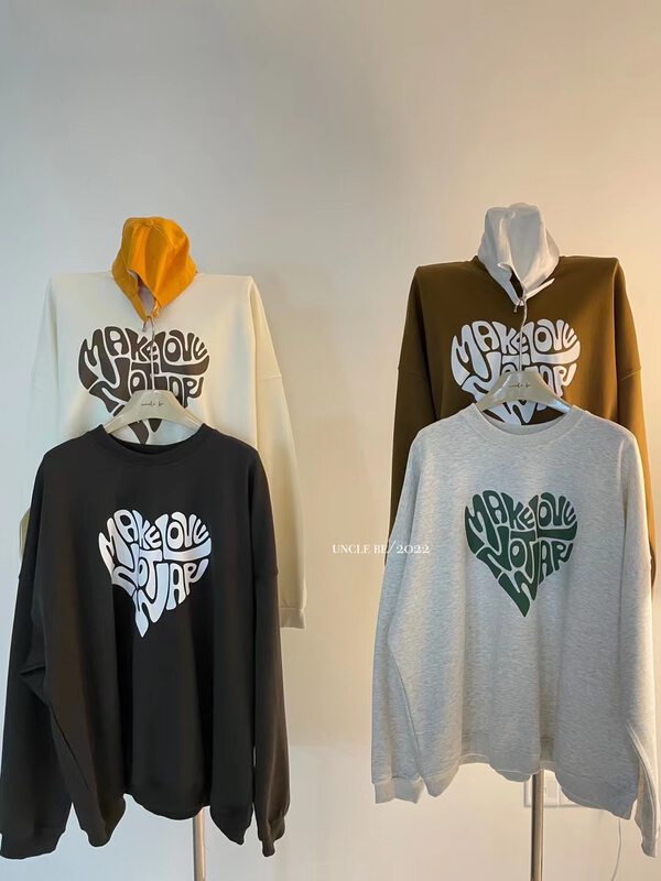 New for Autumn!【UNCLE BE】Round Neck Pattern Printed Sweater (Sweater Only) 3132# L
