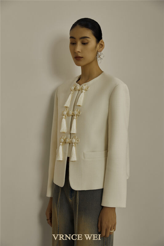 Autumn is new! [VRNCE] New Chinese style buckle design niche short jacket 5390# XYJ