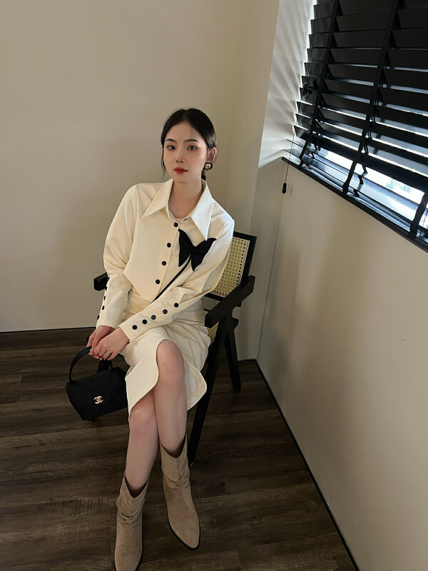 New in early autumn! [FEIMAO (YIMAO)] Lapel Versatile Short Shirt + Design Skirt Suit (Butterfly Not Removable) YM-8327# LSL