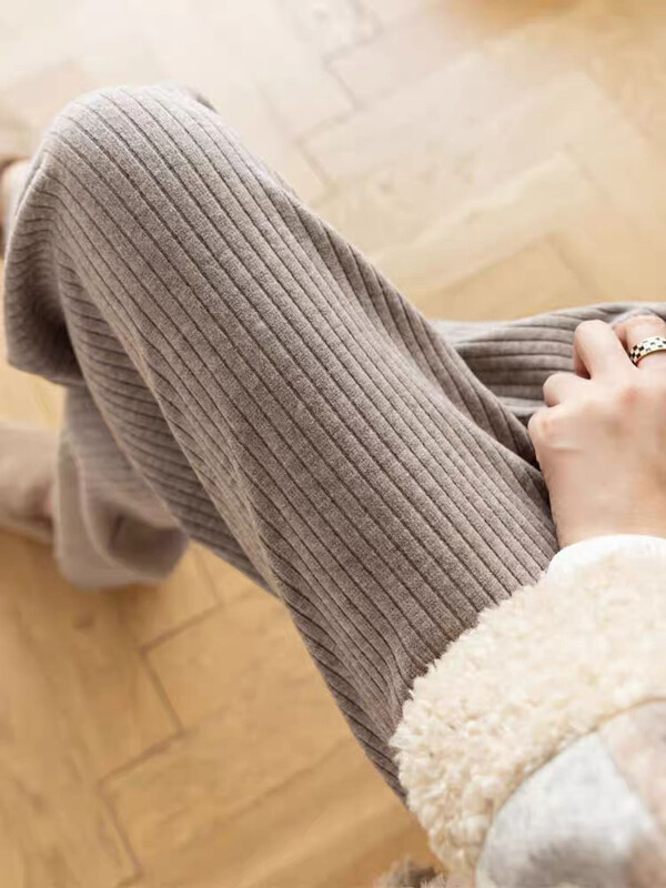 New in autumn! [KIKI STUDIO] Korean version of comfortable soft pit stripe mopping casual pants 6643# HJY