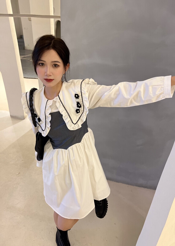 【FEI MAO】Small, sweet and spicy design, gentle, age-reducing, stitching and contrasting niche skirt dress Z-8404