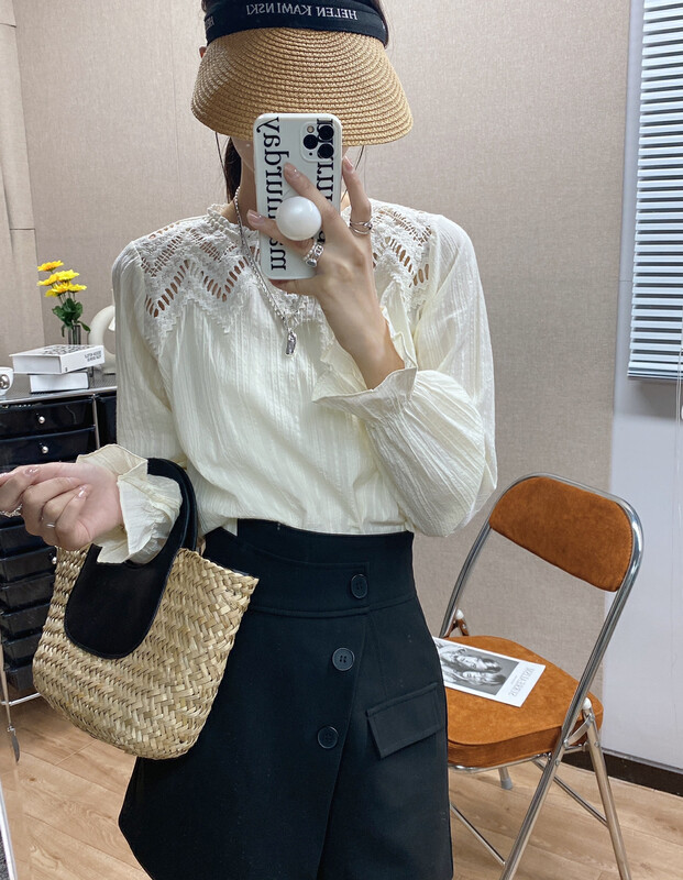 New in early autumn! [I-D] Korean round neck and lace shirt YS9091# L