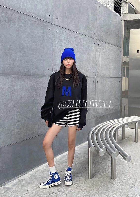 Autumn models are new! [Strictly selected by buyers - Zhuowa] Personalized letter loose round neck sweater (with chain) 5205# CL