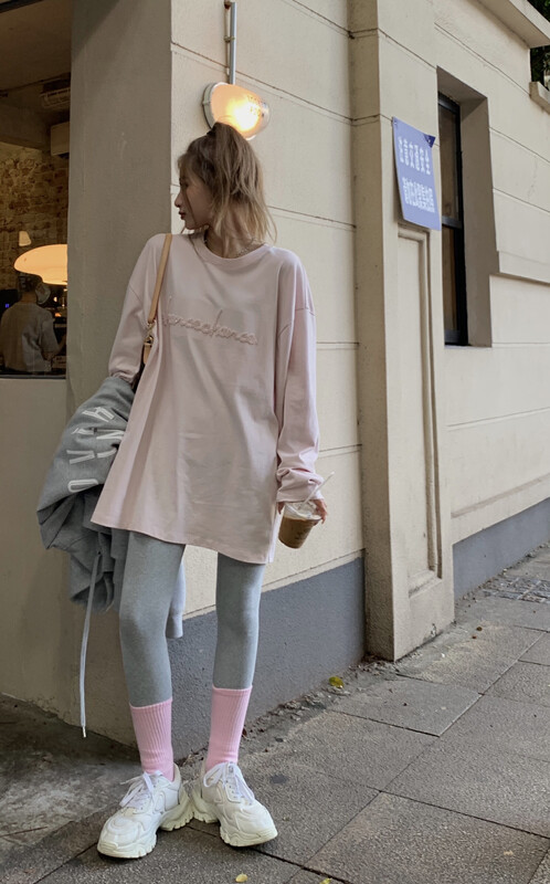 [11AN] Letter Beads Toothbrush Embroidered Loose Long Sleeve T-Shirt A9053