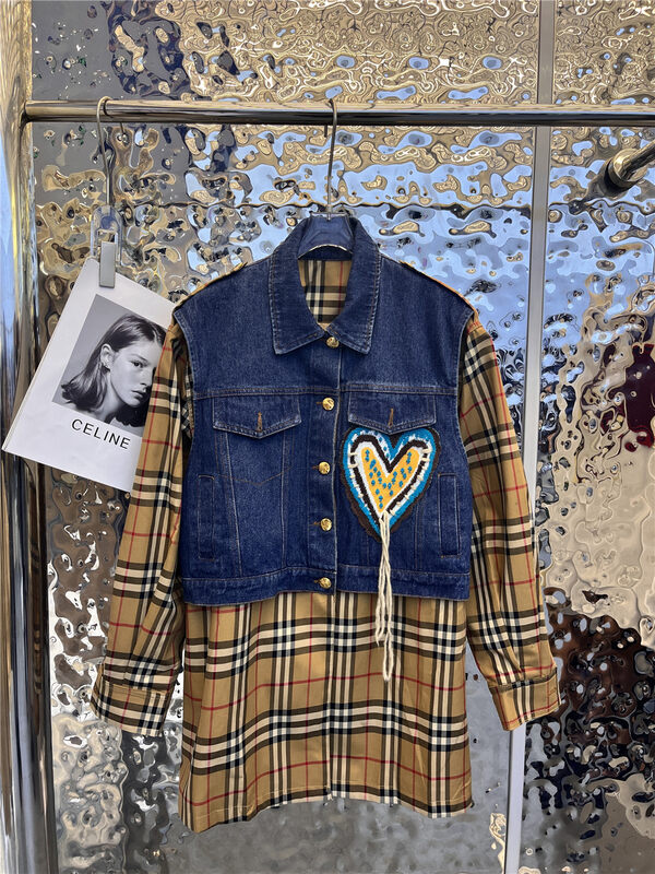 New in autumn! [Yayiro] fake two-piece design fashion short coat 2727# GYJ