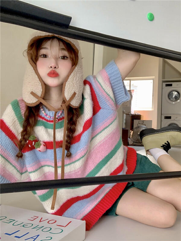 Autumn is new! [Timely rain] Korean style ins retro sweet and age-reducing hit color striped sweater 07233# WPL
