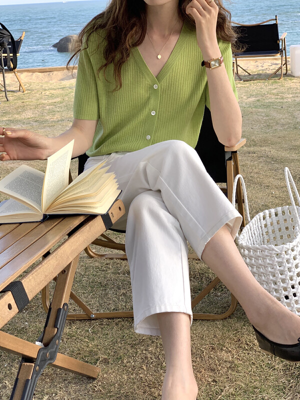 Original price 88.99! New in early spring! [T.G] Simple V-neck single-breasted knitted cardigan (including 33% wool) 15957# CLS