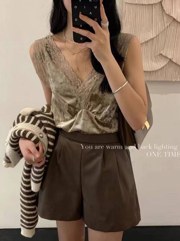 Autumn is new! [I-D] Korean version of the temperament lace all-match vest / suspenders 8351-1# L