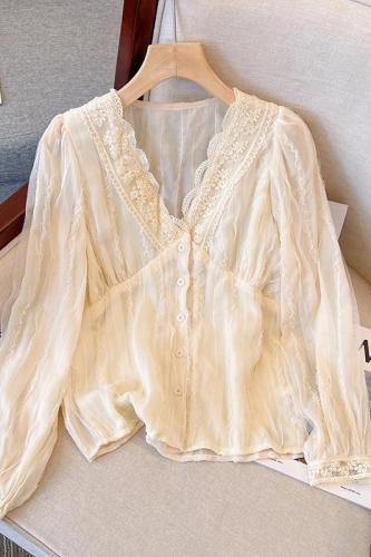 Real shot autumn clothes large size fat mm gas v-neck lace shirt gentle all-match chiffon shirt M-4XL200 catties