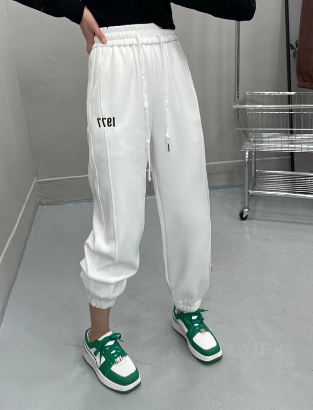 New in autumn!【KAKAJIA】 Elastic waist and leggings all-match embroidered casual pants 2677# OZQ