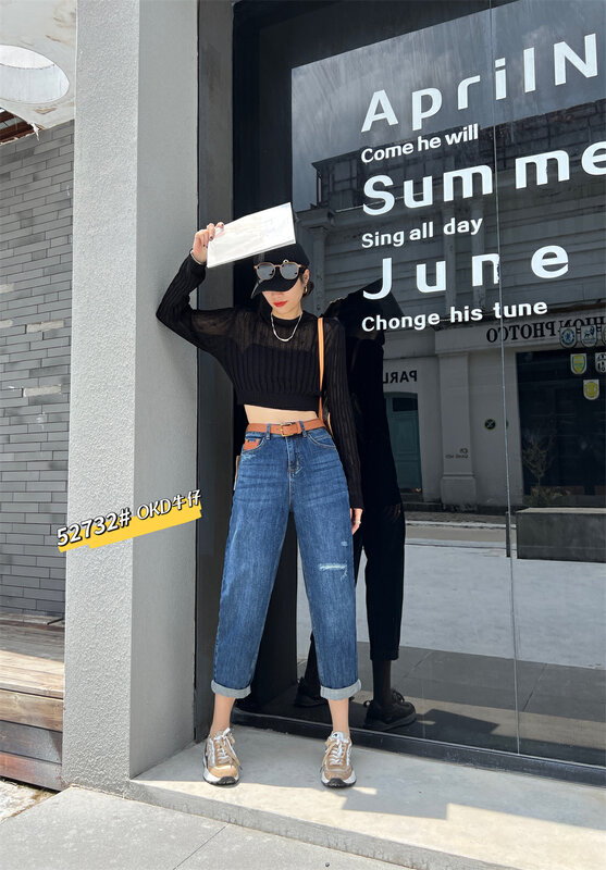 New in autumn! [OKD] Japanese simple elastic ripped harem all-match jeans (with belt) 52732# GY