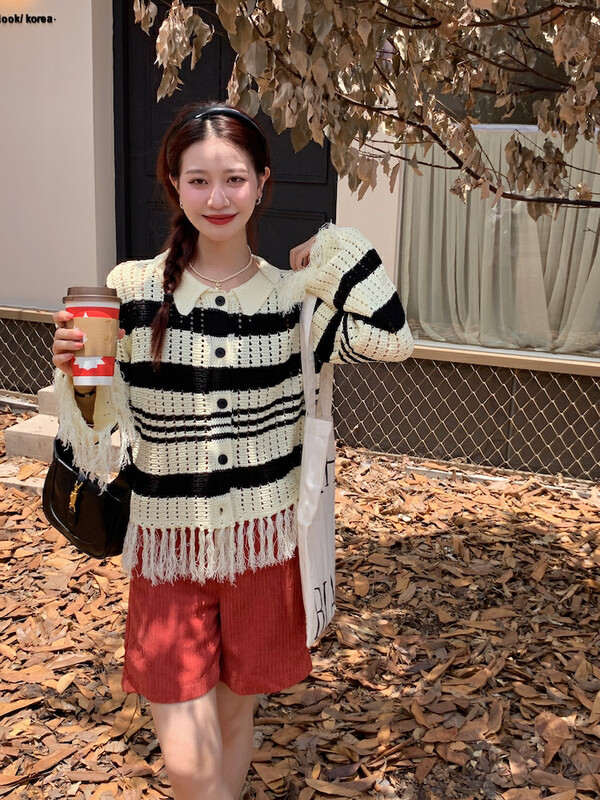 Autumn is new! [Timely rain] Hanfeng ins heavy industry hand-woven elegant tassel hollow striped warm sweater 46119# WPL