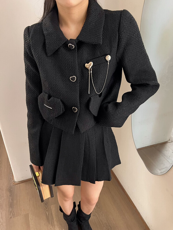 [FEI MAO] Korean version of the sweet, cool and thin doll collar pure desire small fragrance slim fit suit Z-8444