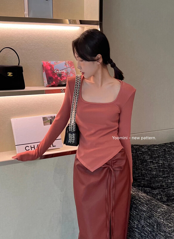 Autumn is new! [YOOMINI] Korean version of the square collar slim fit long-sleeved T-shirt (with shoulder pads) Q16265-W# WPL