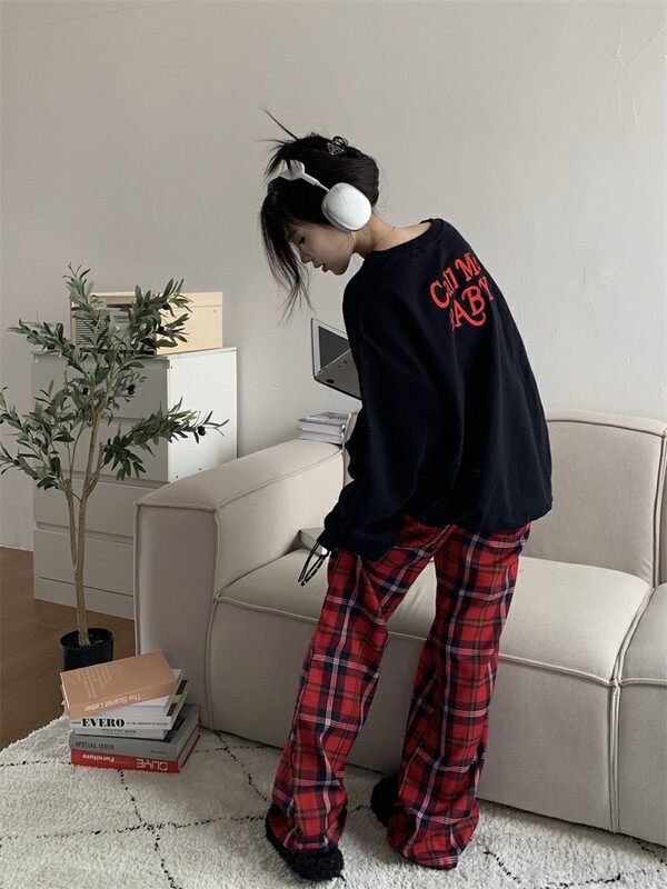 Autumn is new! [Timely rain] Korean style ins lazy style loose printed letter sweater 44210# WPL