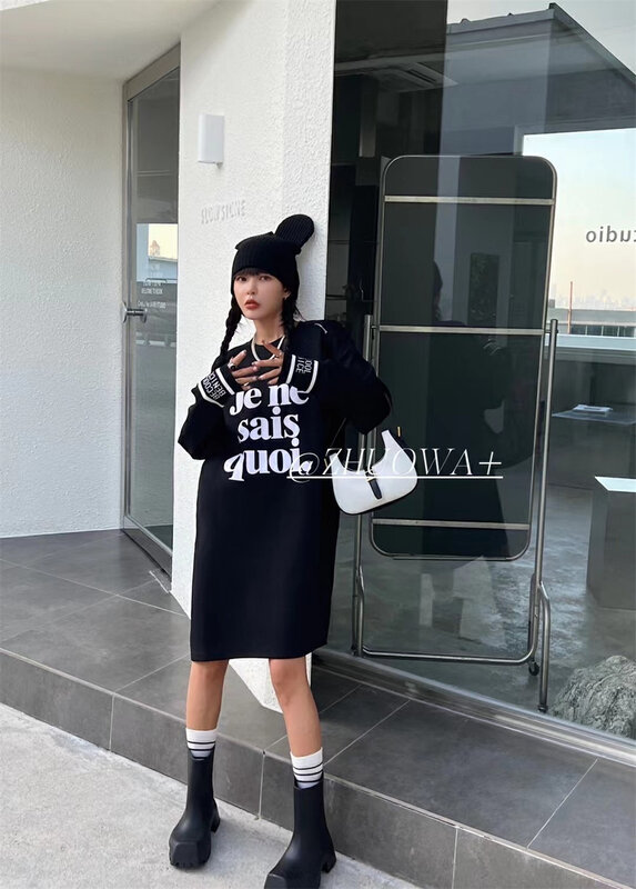 New in autumn! [Strictly selected by buyers - Zhuowa] Fashionable letter printing long-sleeved loose sweater dress 5158# CL