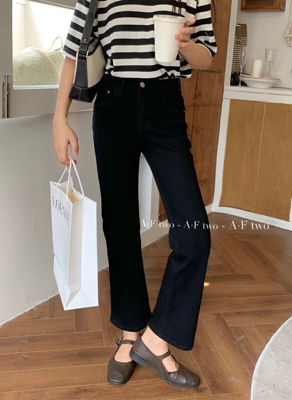 Autumn models are new! [Strictly selected by buyers - Dai Jiaer] Korean version slim straight jeans 81221# CL