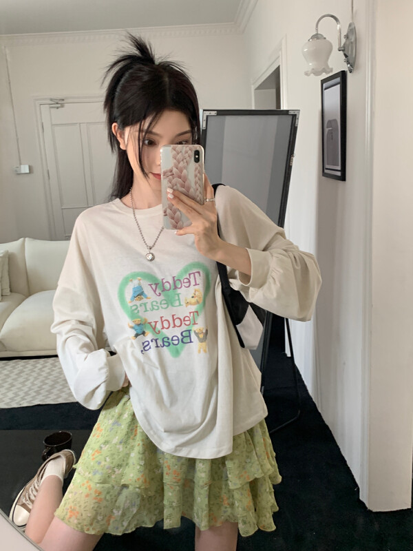 Autumn is new! [Timely rain] Korean ins design sense print love pattern loose long-sleeved T-shirt 40239# WPL