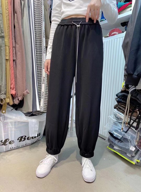 Autumn is new!【KAKAJIA】 Fine-grained foot all-match sports casual pants 2685# OZQ