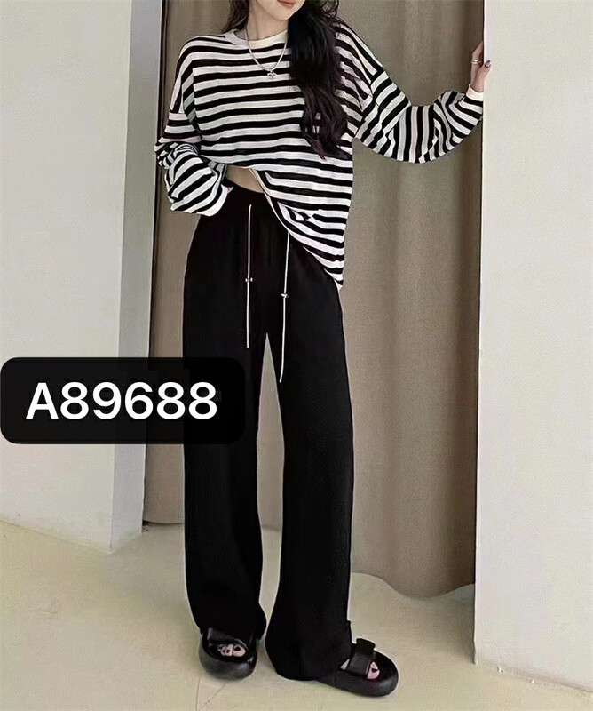 New in autumn! [QUEEN QUEEN] Elastic waist wide leg comfortable casual pants (with chain) A89688# OZQ