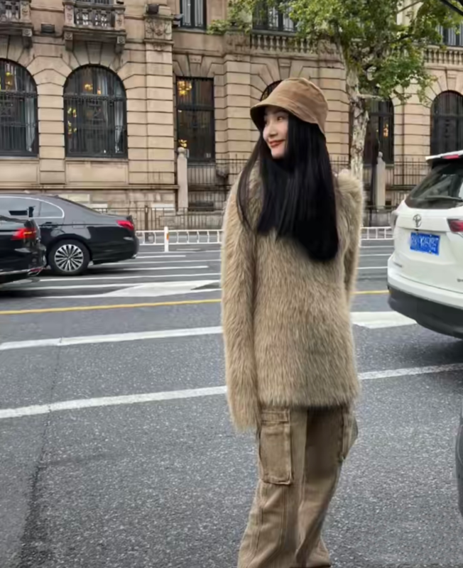 New in autumn!【IN.CHOOSE U】Solid color texture loose plush warm sweater 67318# CQW