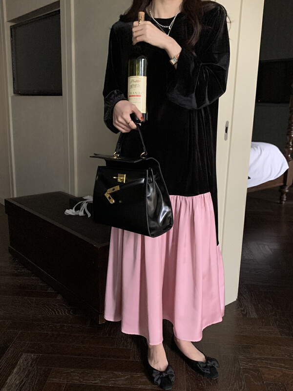 Autumn is new! [Timely rain] Korean style ins retro French temperament design sense of color contrast irregular dress 52085# WPL