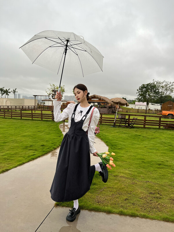 【FEI MAO】Fashion temperament striped strap dress Z-8319
