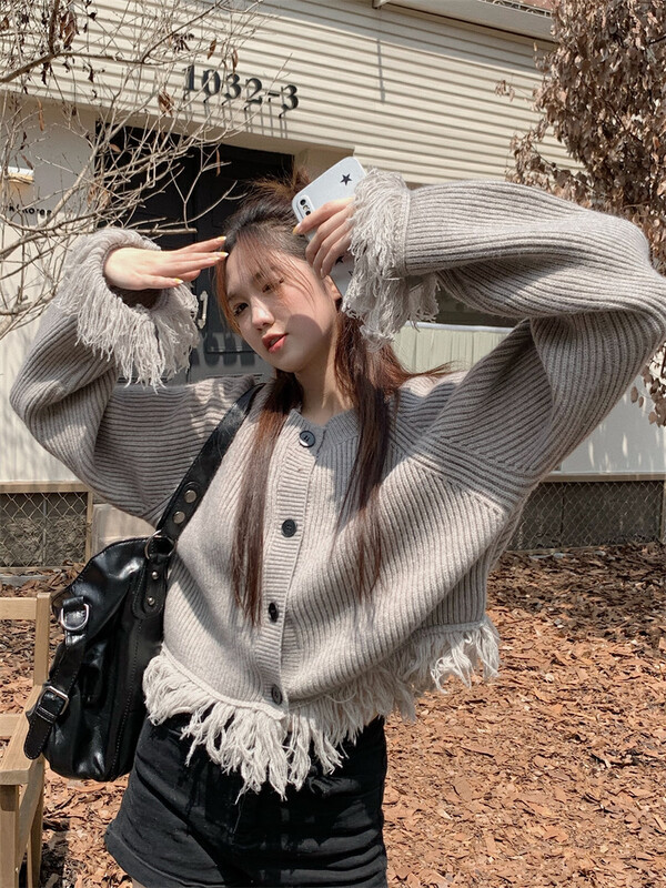New in autumn! [Timely rain] Korean style ins retro French design sense tassel loose warm sweater W1759# WPL