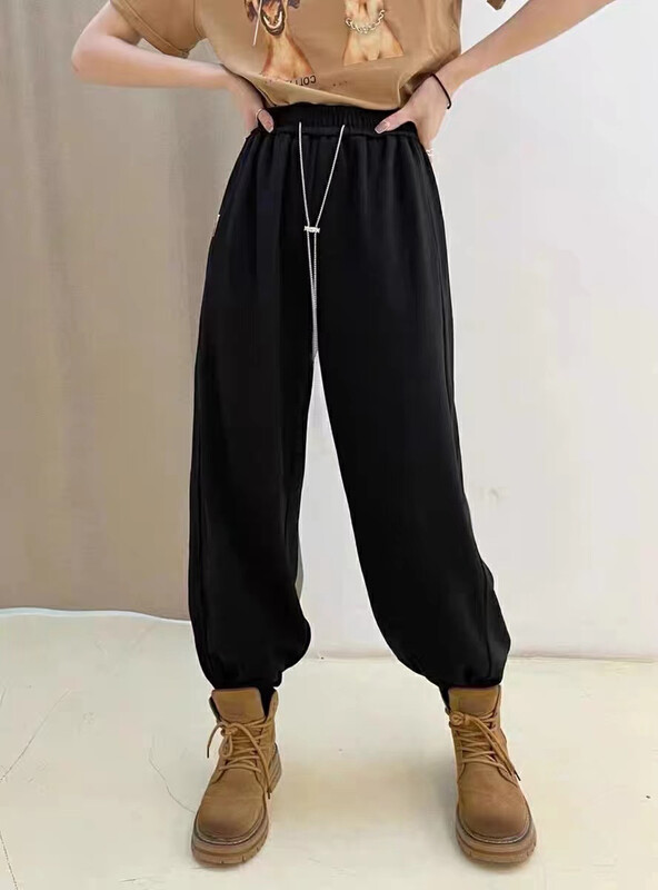 New in autumn! [Queen QUEEN] Korean simple wide-leg fashion casual pants (with chain) A69302# OZQ