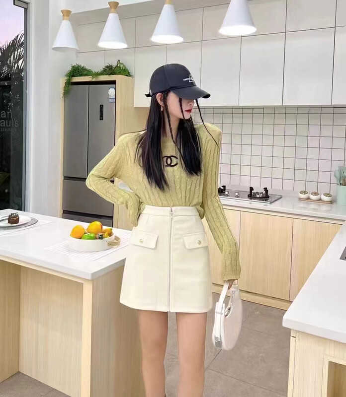 New in autumn! [Queen QUEEN] zipper design all-match slim skirt A292660# OZQ