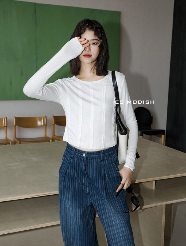 New in early autumn! [ES MODISH] round neck slim fit long-sleeved T-shirt BL1778# CQW