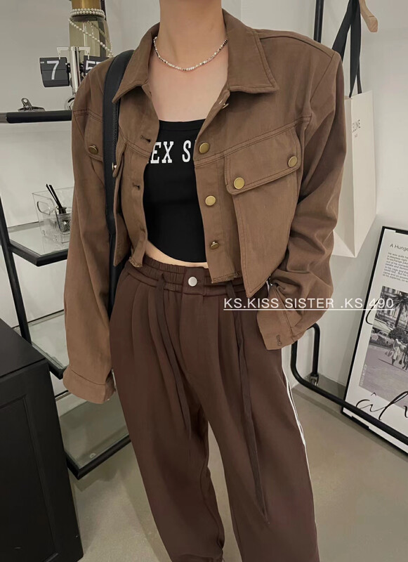 Autumn is new! [KS] Korean version of the casual tooling style Polo collar single-breasted short coat 22283# CQW