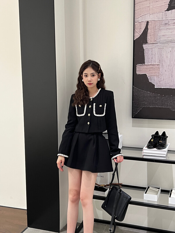 [FEI MAO] Xiaoxiangfeng early autumn new fashion high-end jacket and skirt suit Z-8540