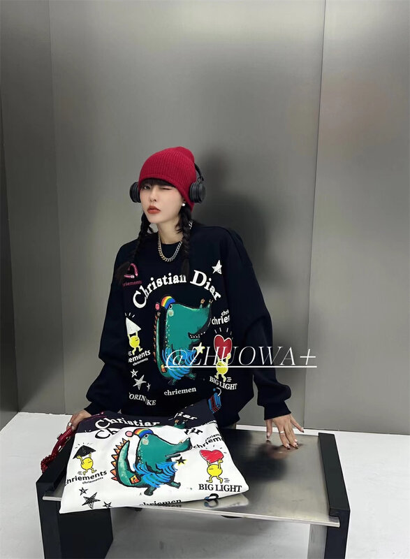 New in autumn! [Strictly selected by buyers - Zhuowa] Fashionable letter printing loose ins sweater 5197# CL