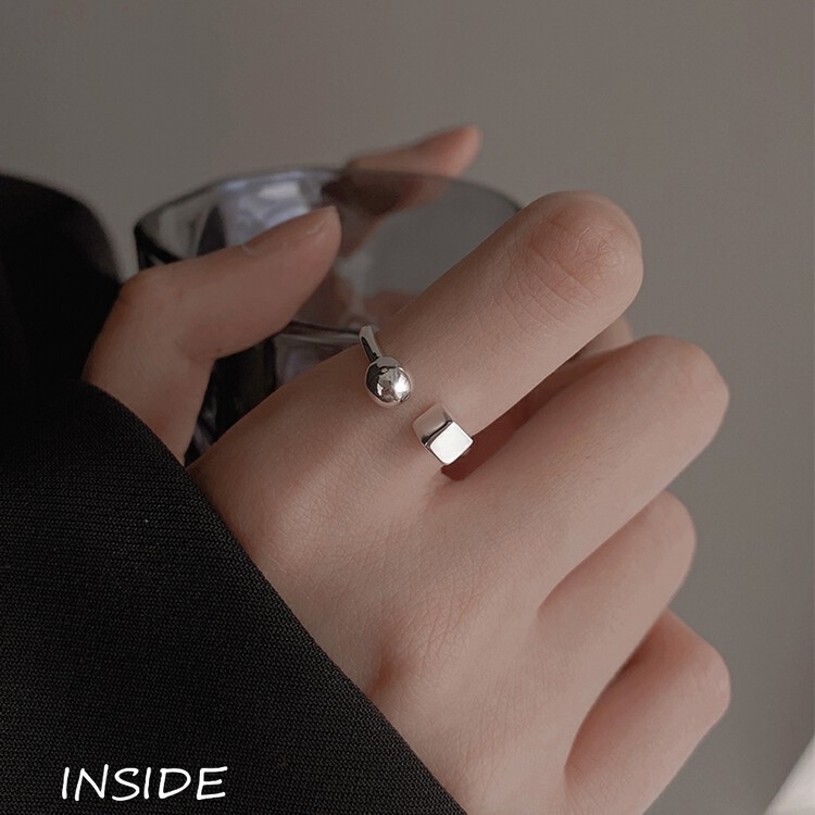 【INSIDE】Two sets of Korean exquisite high-end rings (with box random) J3502# ZXL