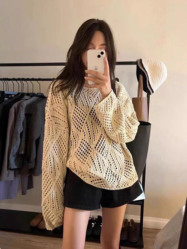 Autumn is new! [KS] Korean version of the loose and lazy style hollow warm sweater 21021# CQW