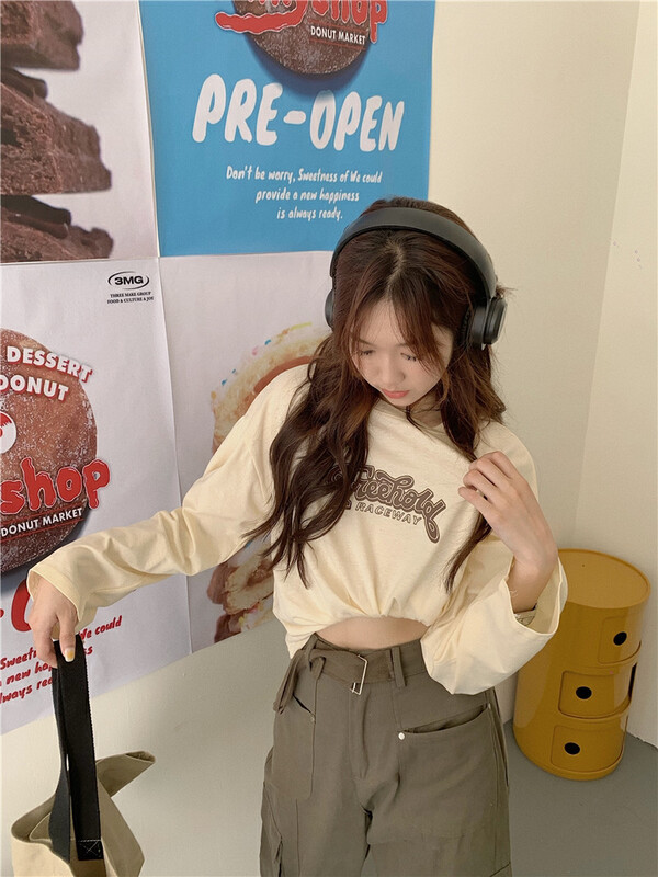 New in autumn! [Timely rain] Korean style ins small loose design cotton round neck letter printing long-sleeved T-shirt 70959# WPL