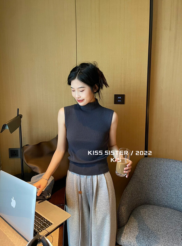 【KISS SISTER】Simple and slim half turtleneck solid color vest/sling 22M8317# CQW
