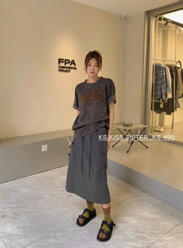 New in early autumn! [KS] Hong Kong style retro street style tooling pockets with rear slit and slim skirt (with waist rope) 22239# CQW