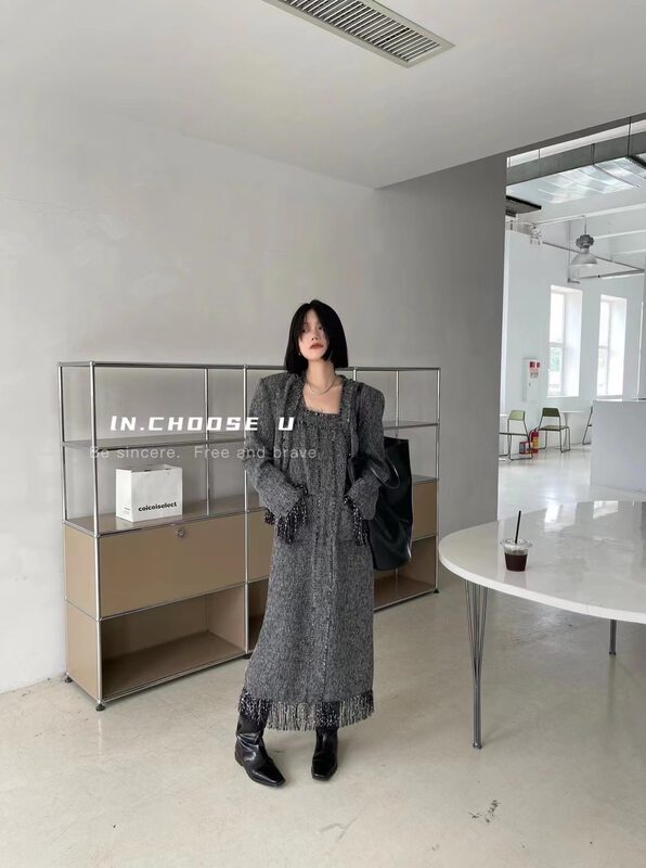 New in early autumn [IN.CHOOSE U] Xiaoxiang style tassel jacket + Xiaoxiang suspender dress suit 66299# CQW