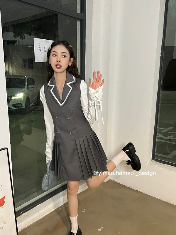 【FEI MAO】時尚新款修身拼接系帶百褶收腰連衣裙連衣裙Z-8499
