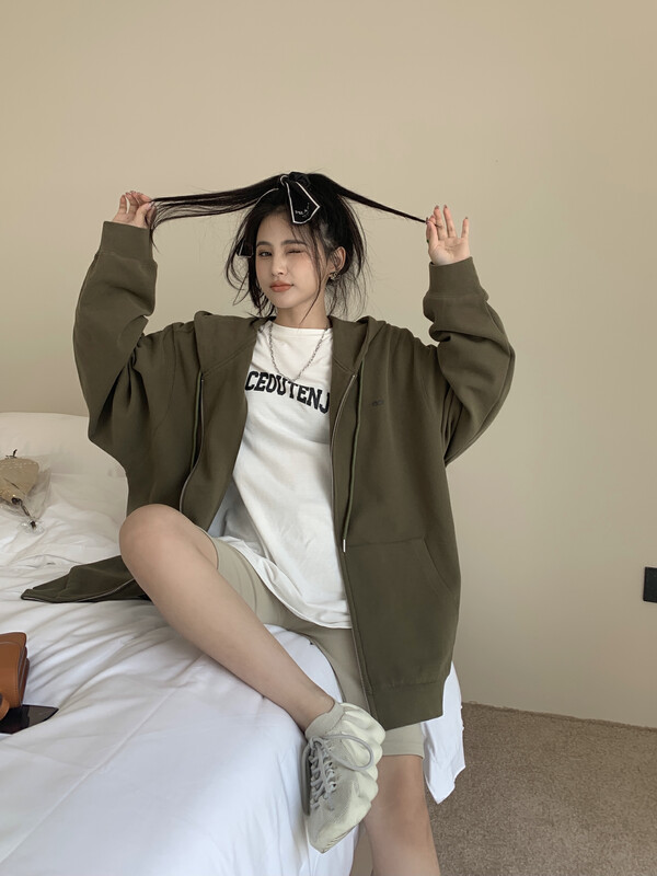 [11AN] Simple casual letter print short coat A6969