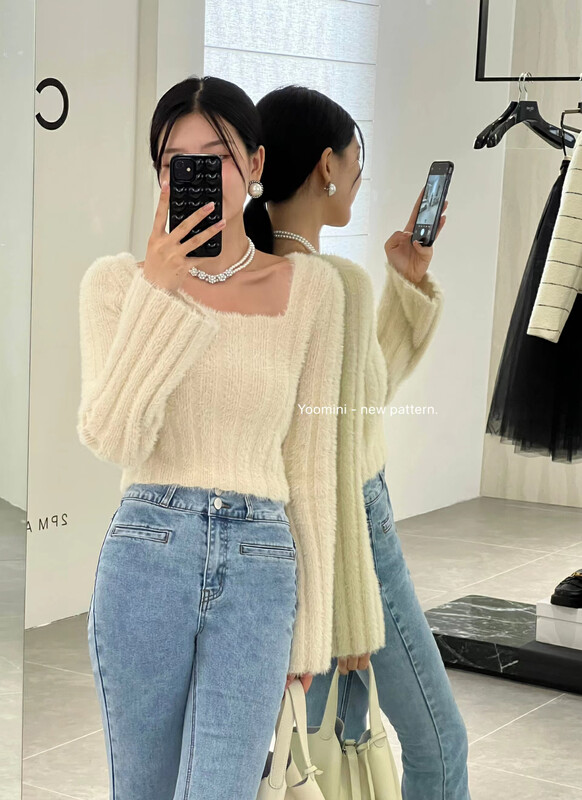 New in autumn! [YOOMINI] Simple and versatile square neck short warm sweater Q13683-S# WPL