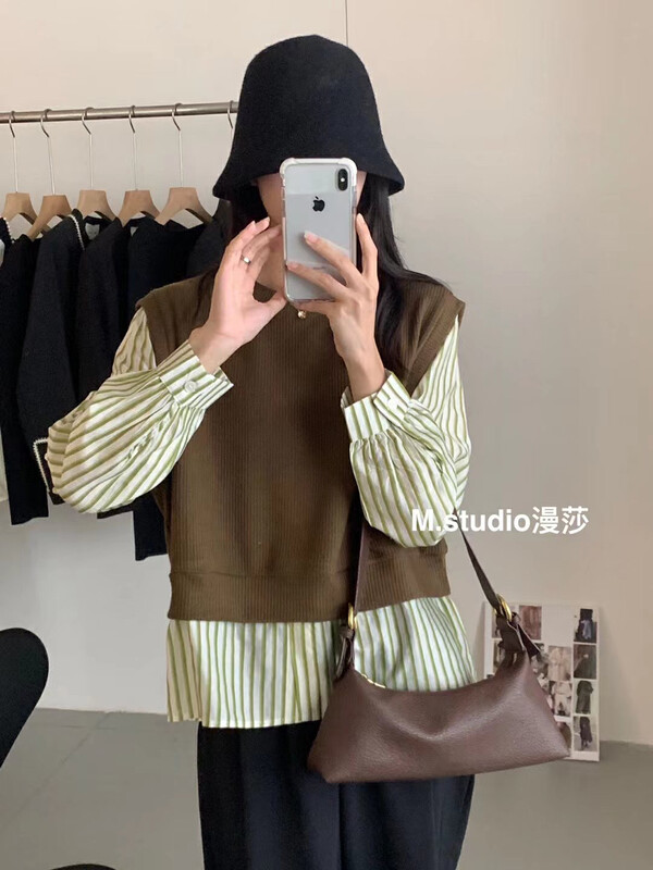 New in autumn! [MSTUDIO Mansha] Striped round neck fake two-piece shirt t318# HBX