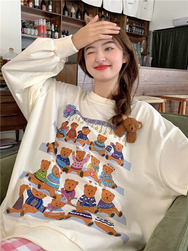 New in autumn! [Timely rain] Hanfeng ins sweet and cute printed three-dimensional bear loose sweater (not careful) 42358# WPL