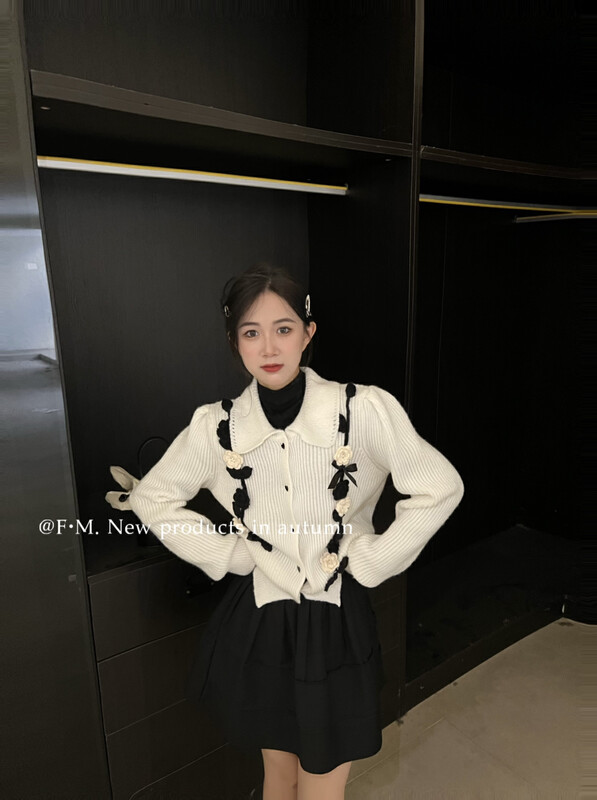 [FEI MAO] Round neck all-match three-dimensional floral sweater Z-13809